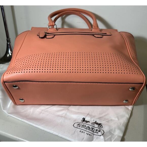 NWT Coach Legacy Perforated Leather Medium Candace Carryall 22390 Coral/Lt Sand - Picture 11 of 14
